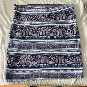 Charlotte Russe Body con mini skirt